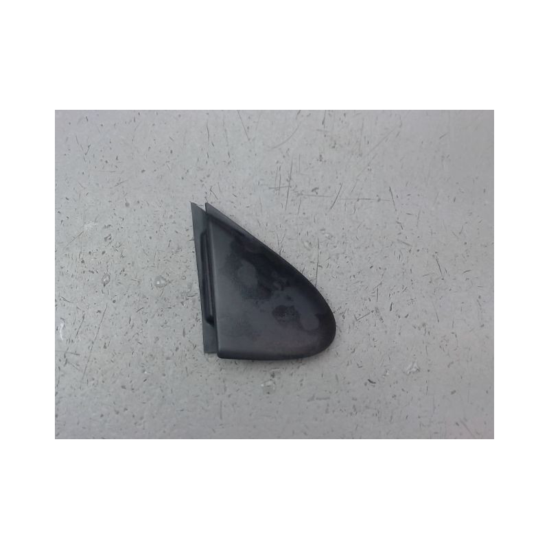 ELARGISSEUR AILE AVANT DROIT RENAULT MEGANE COUPE III Phase 1 2008-2012