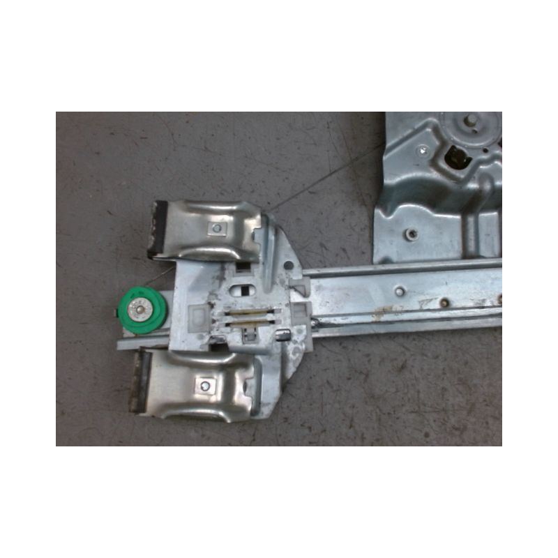 MECANISME+MOTEUR LEVE-GLACE AVANT DROIT MERCEDES SPRINTER TOLE MOYEN 2006-