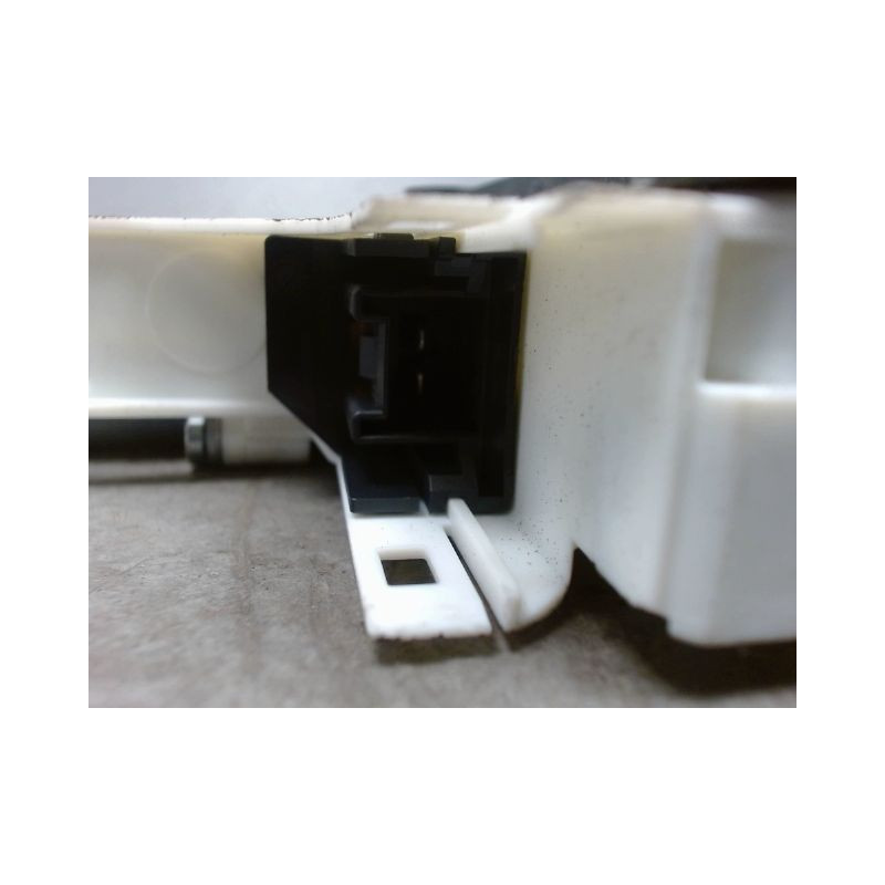 MECANISME+MOTEUR LEVE-GLACE ARRIERE DROIT AUDI Q3