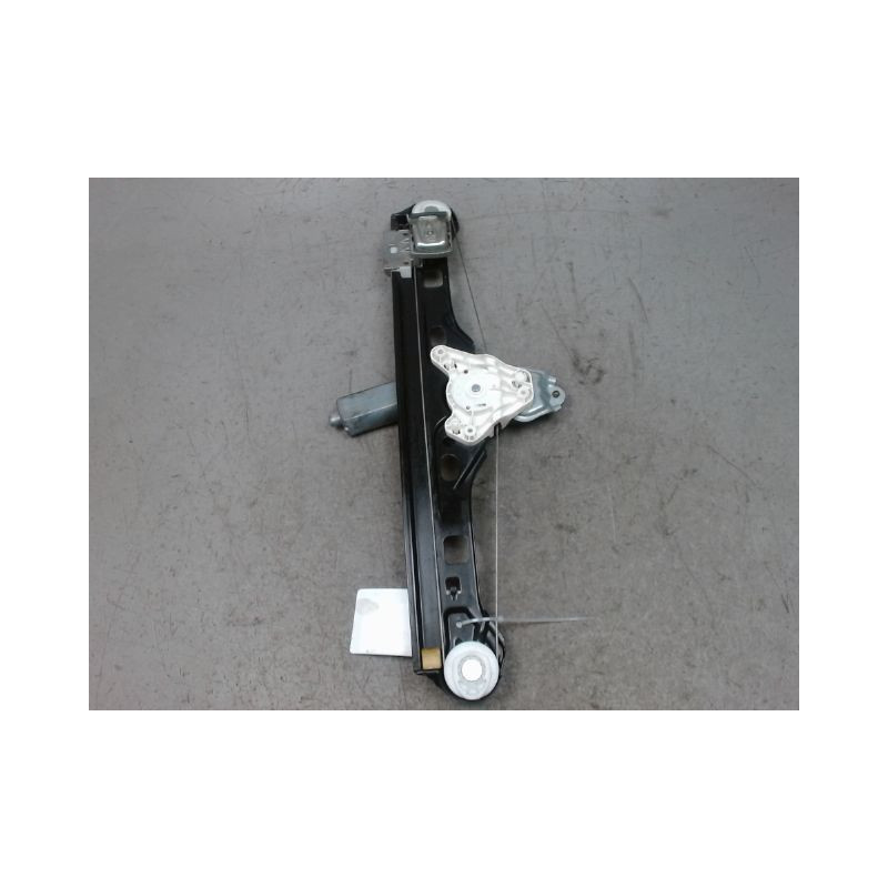 MECANISME+MOTEUR LEVE-GLACE ARRIERE DROIT MERCEDES CLASSE C 2004-