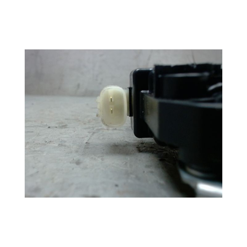 MECANISME+MOTEUR LEVE-GLACE ARRIERE GAUCHE SUZUKI SWIFT