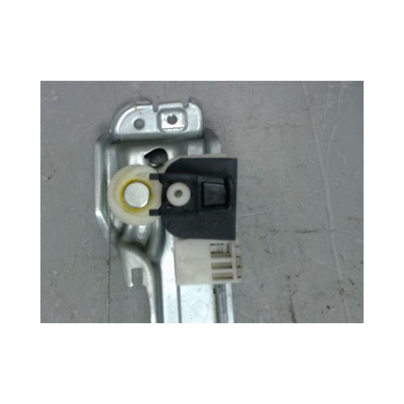 MECANISME+MOTEUR LEVE-GLACE ARRIERE GAUCHE RENAULT CLIO III 2005-