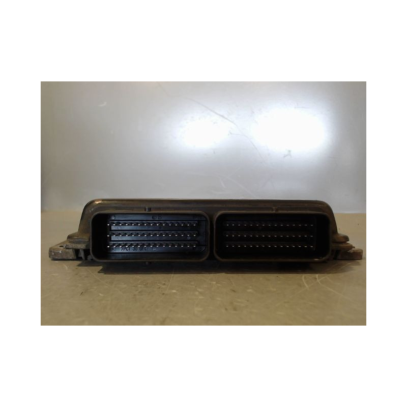 CALCULATEUR MOTEUR RENAULT CLIO II PH.1 98-2001