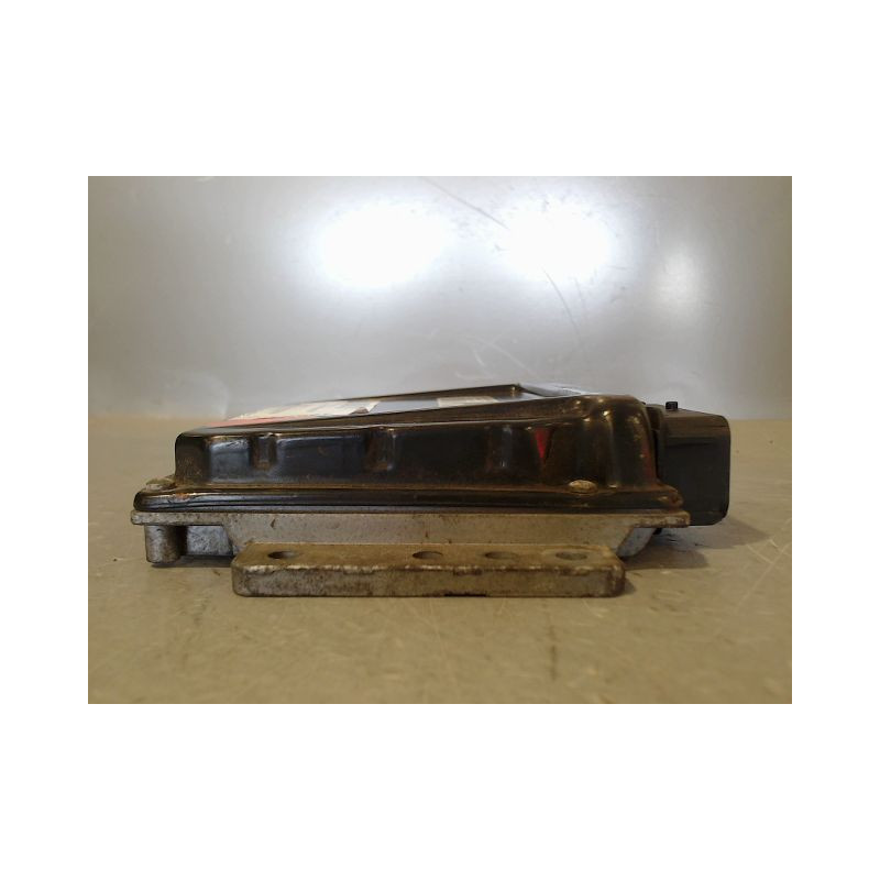 CALCULATEUR MOTEUR RENAULT CLIO II PH.1 98-2001