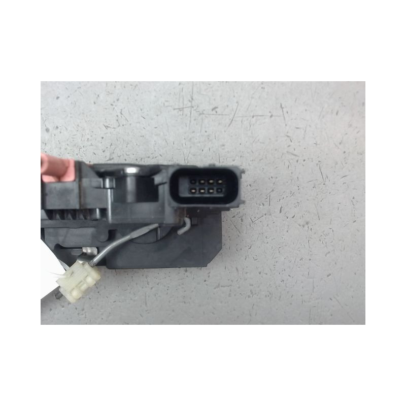 SYSTEME CONDAMNATION ARRIERE GAUCHE OPEL CORSA 2010-