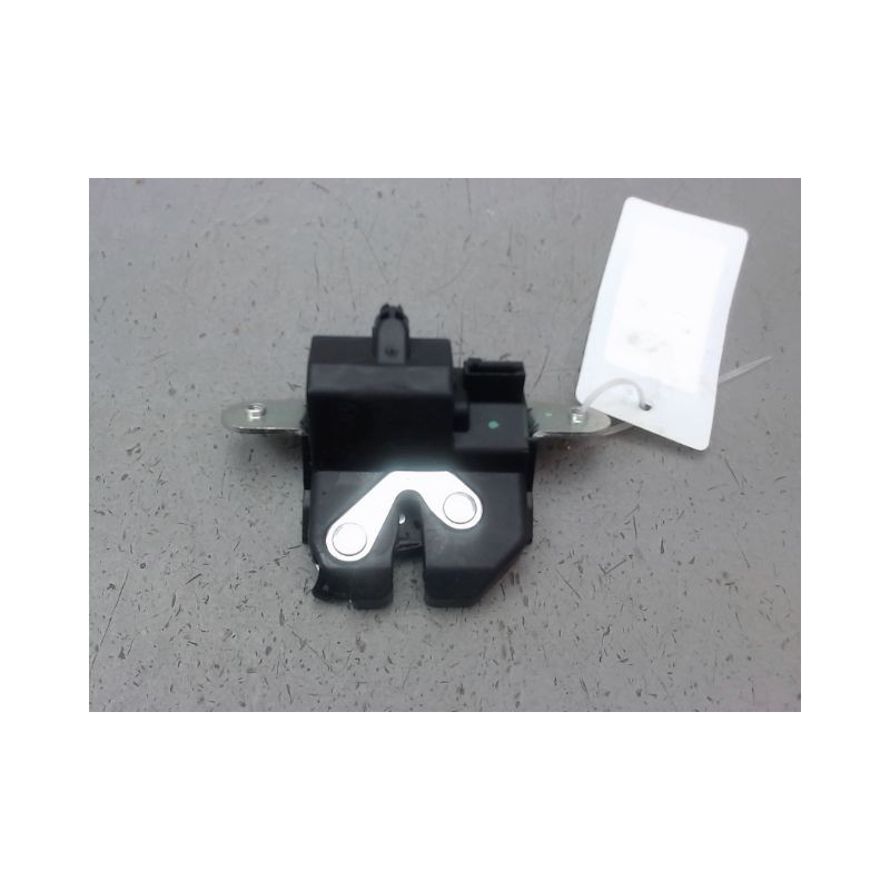 SERRURE HAYON  OPEL CORSA 2010-