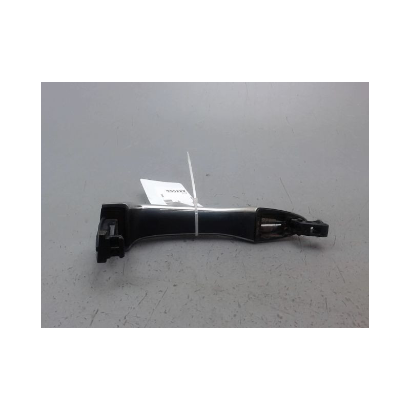 POIGNEE EXTERIEURE PORTE AVANT DROIT KIA SPORTAGE III 2010-