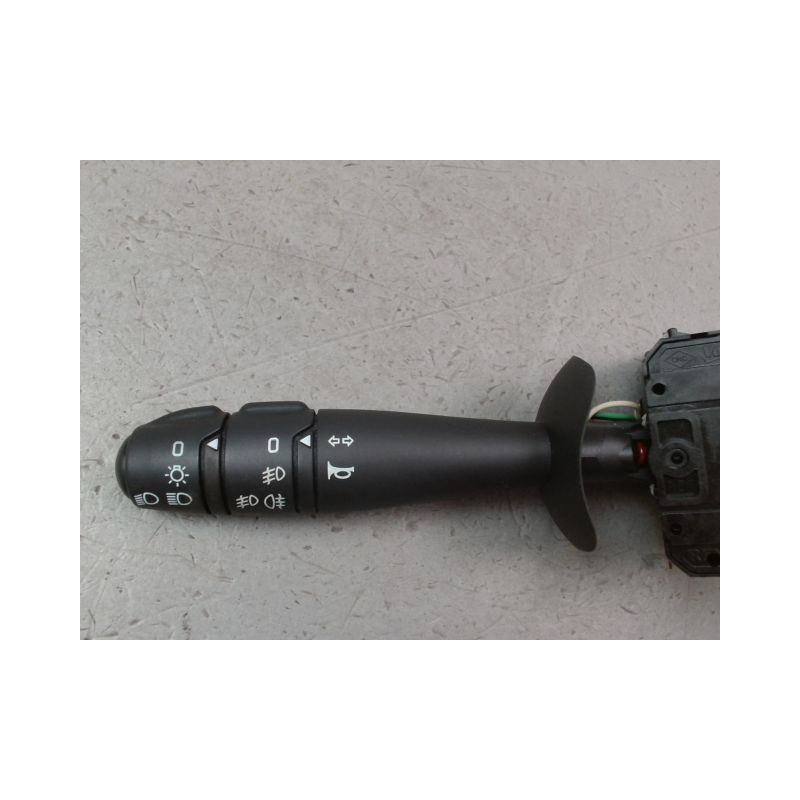 COMMANDE ECLAIRAGE RENAULT TWINGO II Phase 2 2011-2014