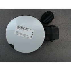 VOLET DE TRAPPE CARBURANT