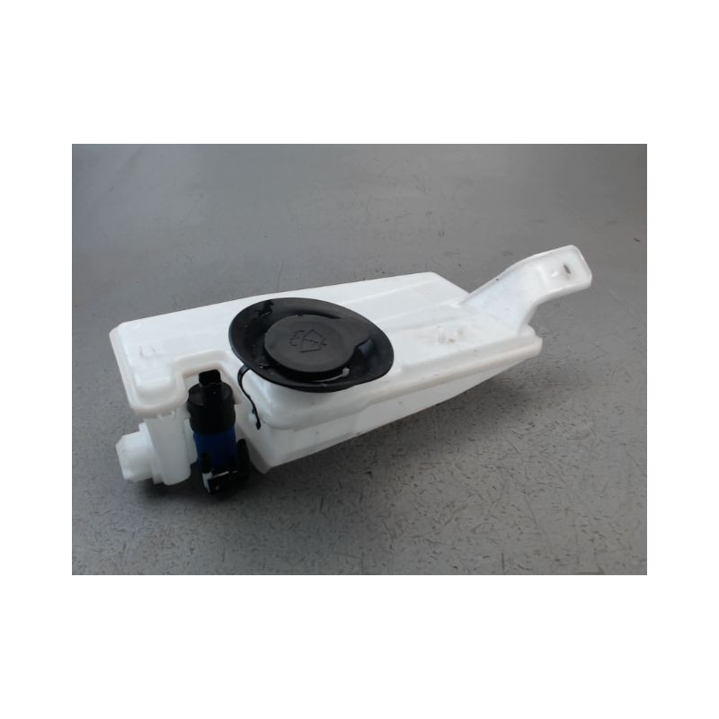 RESERVOIR LAVE-GLACE AVANT DACIA SANDERO