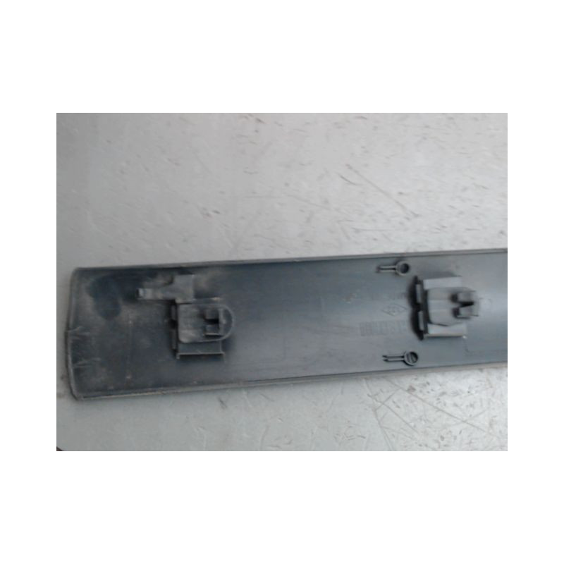 PROTECTION PORTE AVANT DROIT RENAULT MEGANE