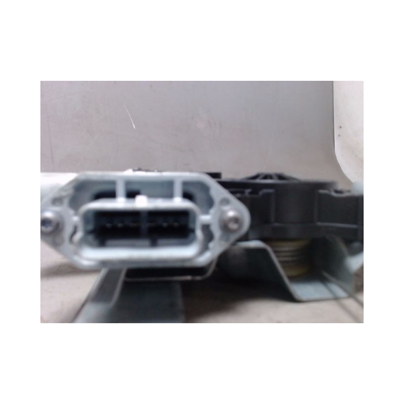 MECANISME+MOTEUR LEVE-GLACE AVANT GAUCHE RENAULT CLIO IV 2012-