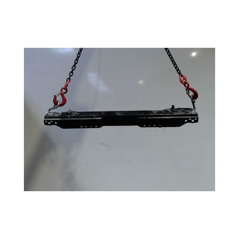 TRAVERSE SUPERIEURE ARMATURE AVANT CHEVROLET CRUZE