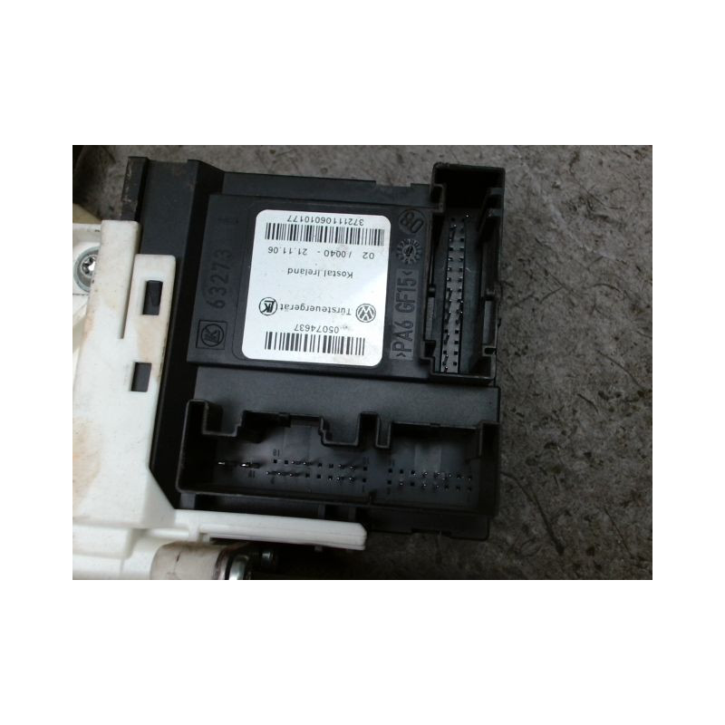 MECANISME+MOTEUR LEVE-GLACE AVANT DROIT AUDI TT COUPE 2006-