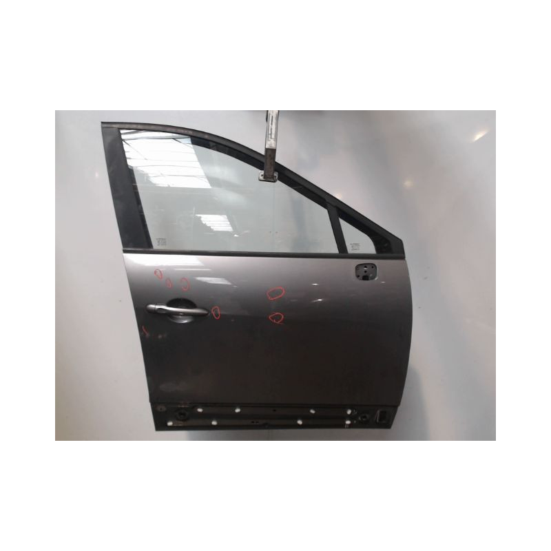 PORTE AVANT DROIT RENAULT SCENIC III 2009-