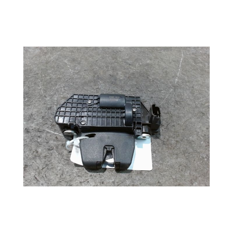 SERRURE HAYON  CITROEN C4 2010-