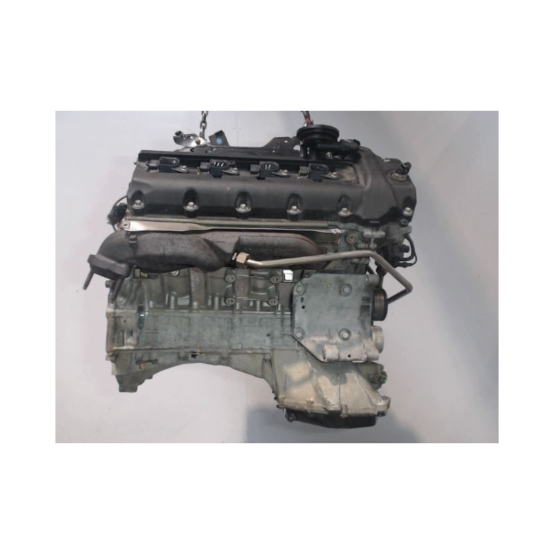 MOTEUR ESSENCE JAGUAR XJ R 4.2