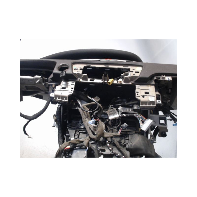 PLANCHE DE BORD  RENAULT SCENIC III 2009-