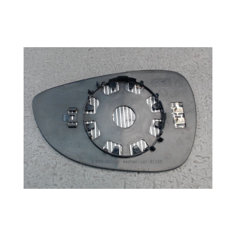 GLACE RETROVISEUR EXT D FORD FIESTA