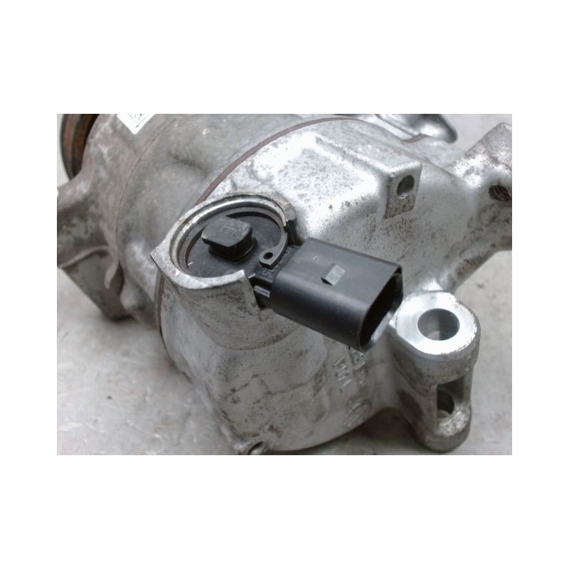 COMPRESSEUR AIR CONDITIONNE SKODA FABIA