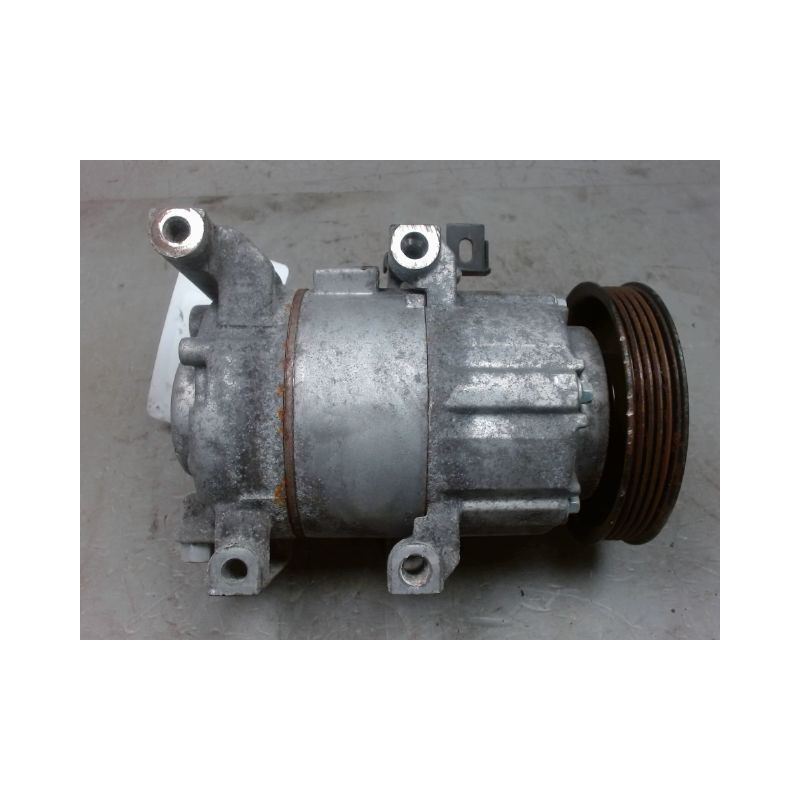 COMPRESSEUR AIR CONDITIONNE KIA CEE-D