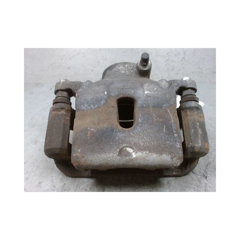 ETRIER DE FREIN AVANT GAUCHE KIA CEE-D