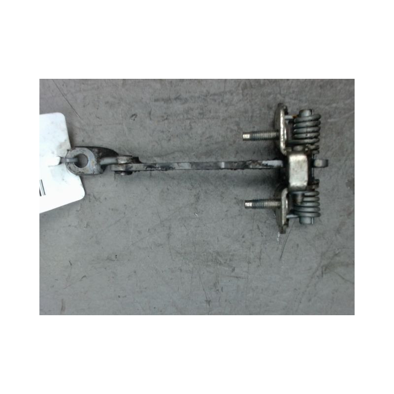 TIRANT PORTE ARG DACIA DUSTER 2010-