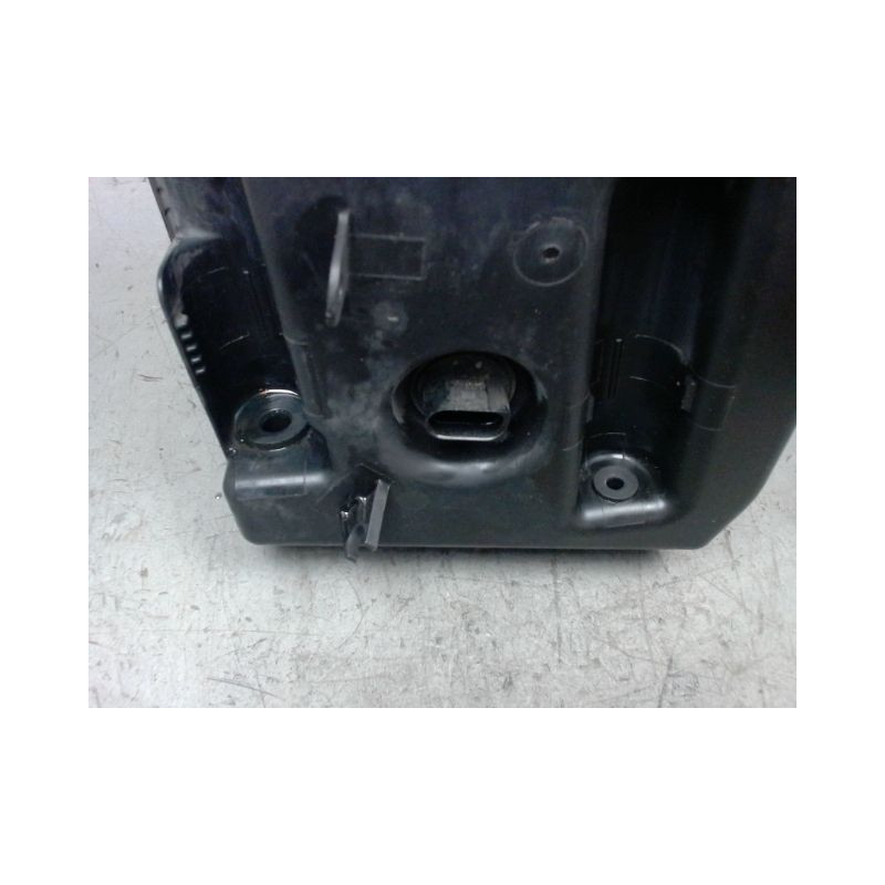 RESERVOIR LAVE-GLACE AVANT VOLKSWAGEN GOLF VI 2008-