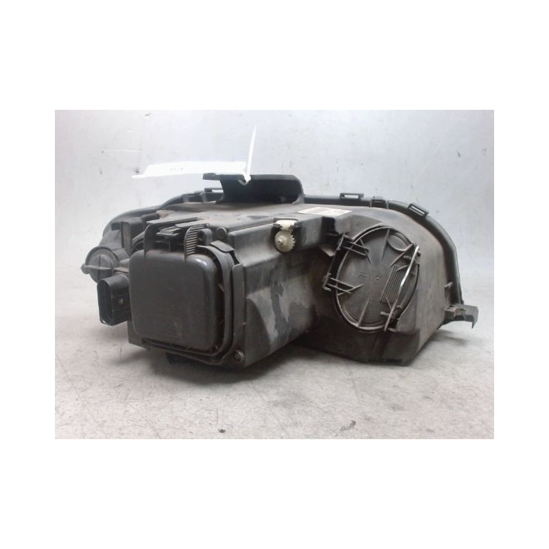 PHARE GAUCHE AUDI A3 2003-