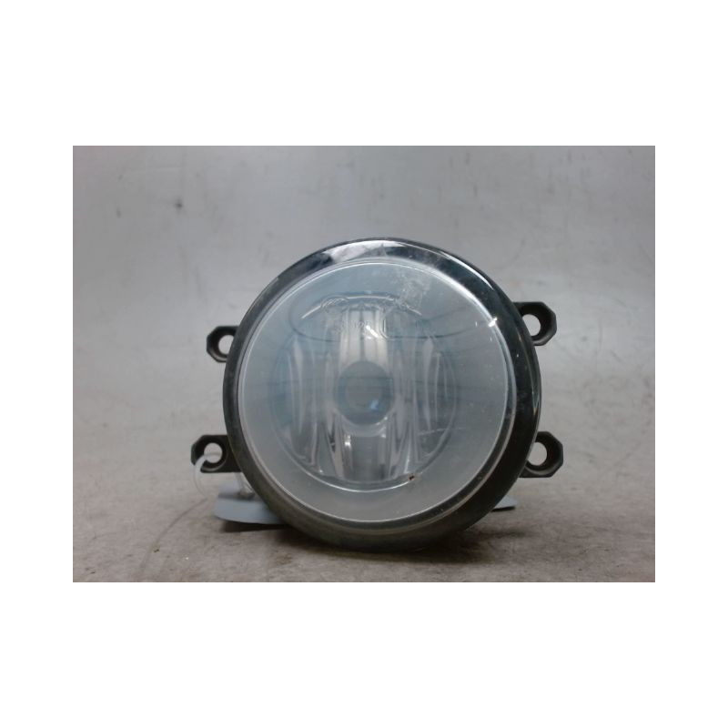 PHARE ANTIBROUILLARD AVANT DROIT TOYOTA YARIS 2005-