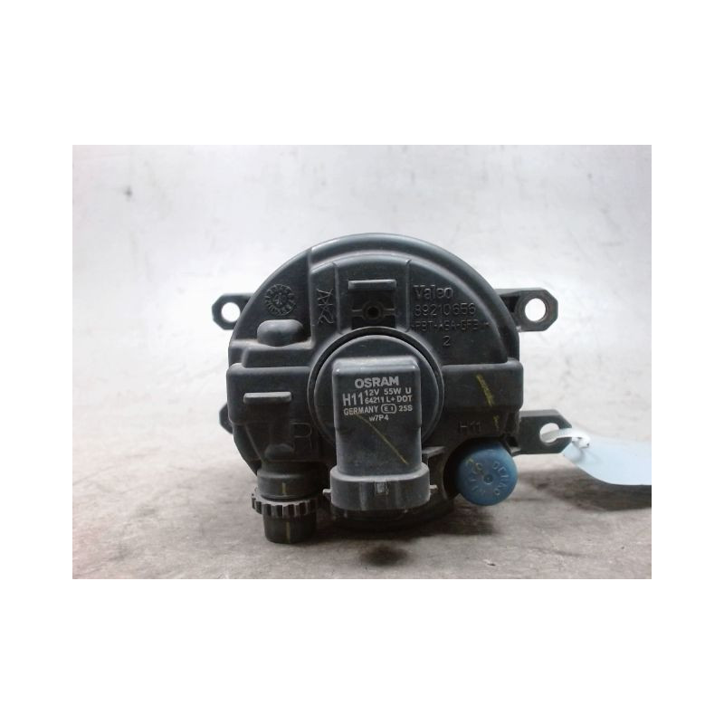 PHARE ANTIBROUILLARD AVANT DROIT TOYOTA YARIS 2005-