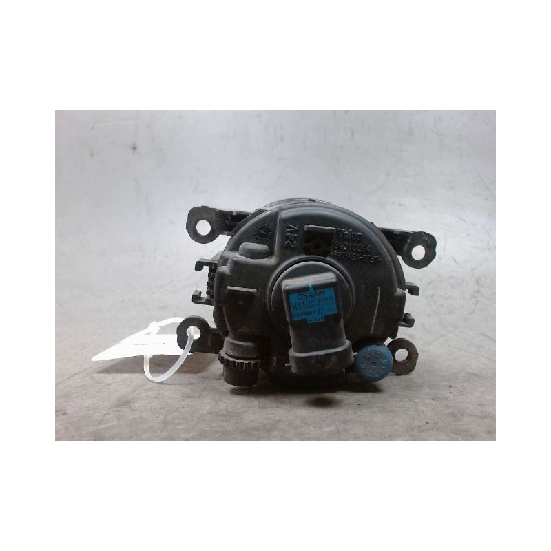 PHARE ANTIBROUILLARD AVANT DROIT FORD FIESTA