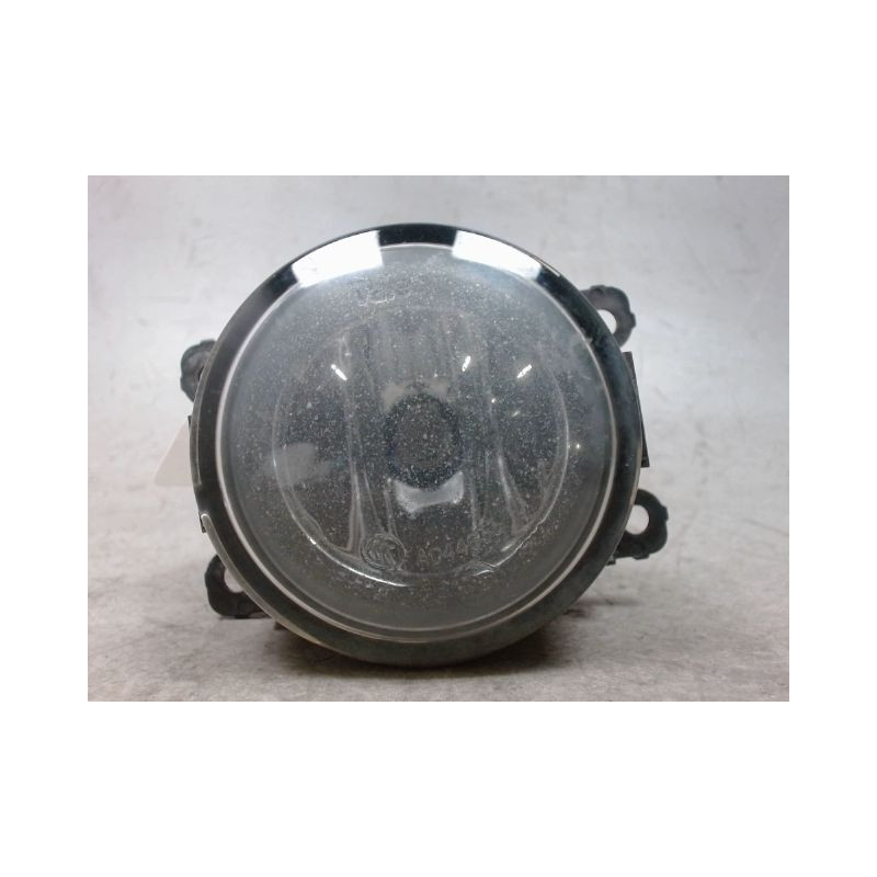 PHARE ANTIBROUILLARD AVANT GAUCHE FORD FIESTA