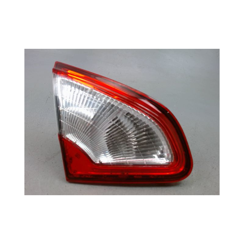 FEU ARRIERE INTERIEUR GAUCHE NISSAN QASHQAI
