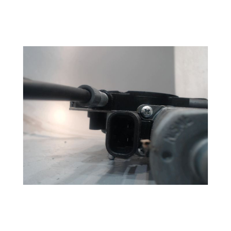 MECANISME+MOTEUR LEVE-GLACE AVANT DROIT VOLKSWAGEN FOX