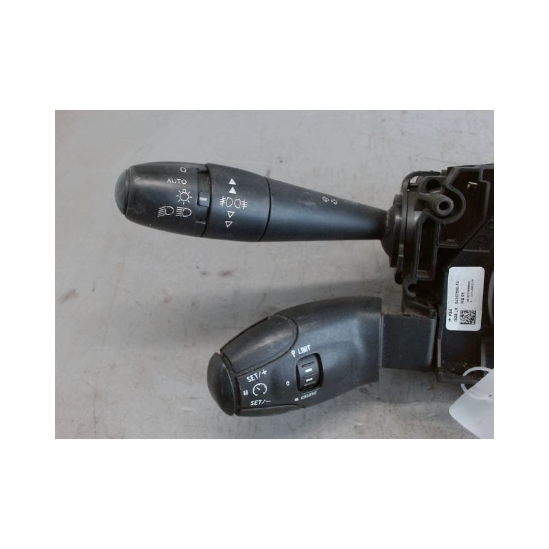 BLOC COMMODOS PEUGEOT 3008