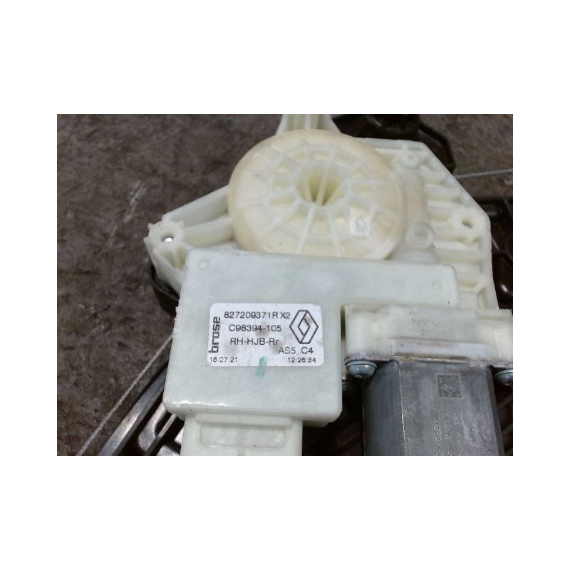 MECANISME+MOTEUR LEVE-GLACE ARRIERE DROIT RENAULT CAPTUR
