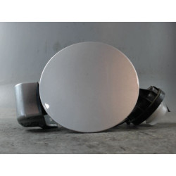 VOLET DE TRAPPE CARBURANT