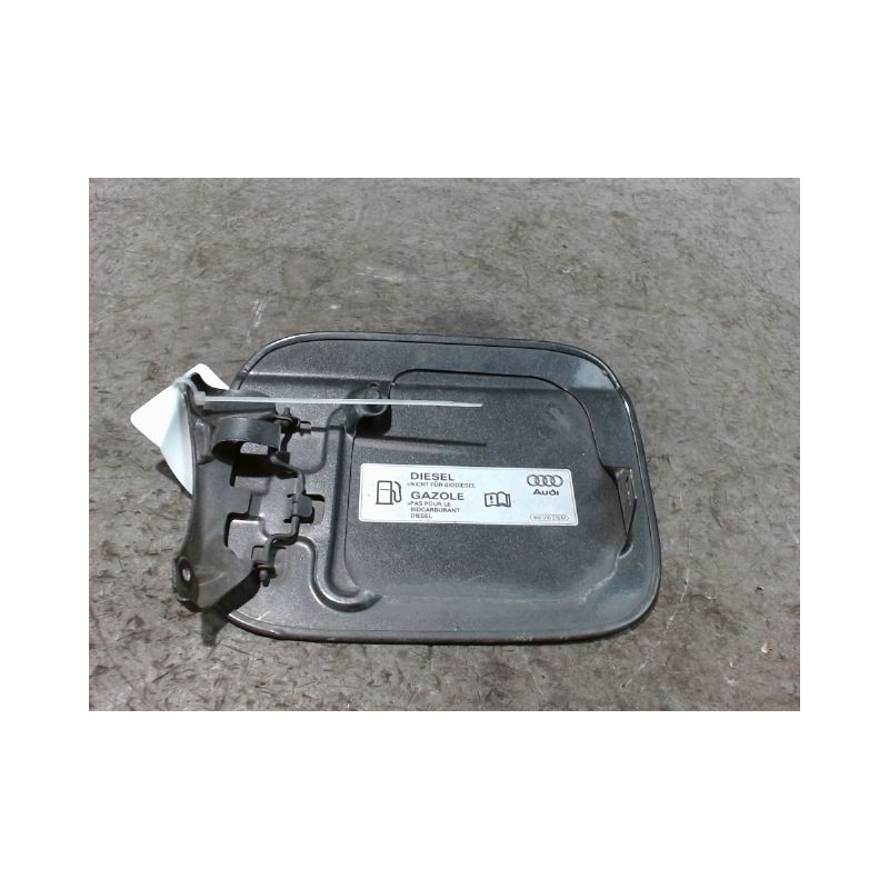 VOLET DE TRAPPE CARBURANT AUDI A4 2004-