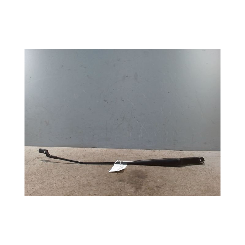 BRAS ESSUIE-GLACE AVANT DROIT SEAT LEON 2009-
