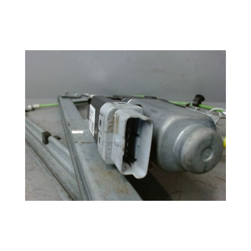MECANISME+MOTEUR LEVE-GLACE AVANT DROIT FIAT SCUDO