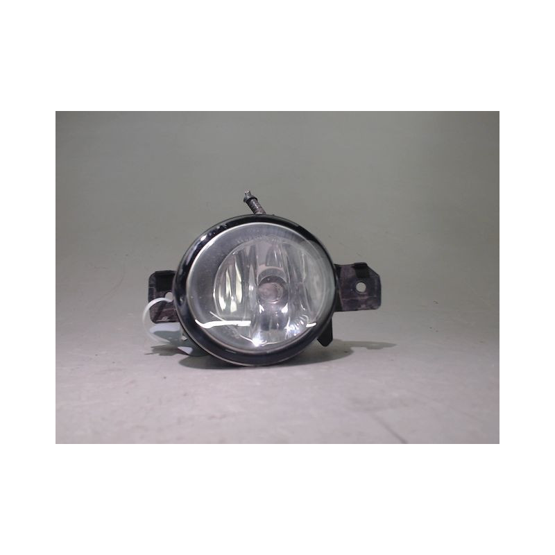 PHARE ANTIBROUILLARD AVANT DROIT NISSAN QASHQAI