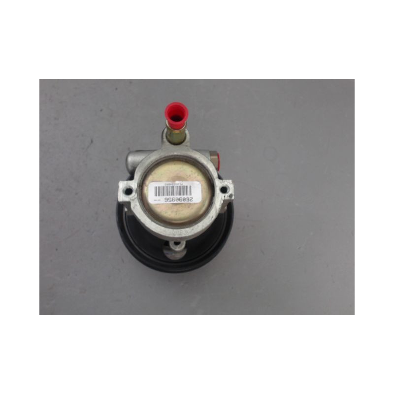 POMPE DIRECTION ASSISTEE RENAULT MEGANE
