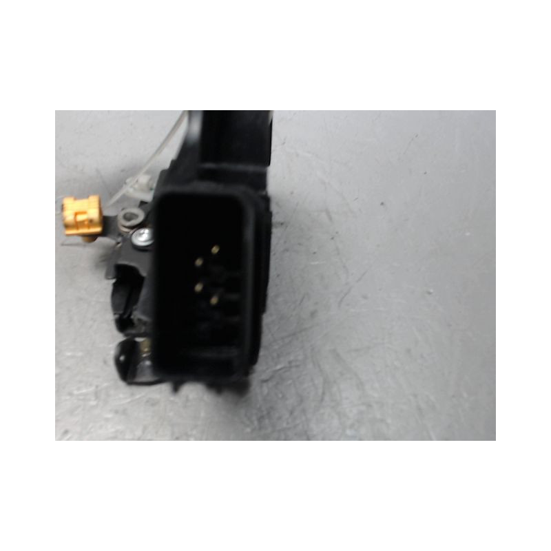 SYSTEME CONDAMNATION AVANT DROIT FORD KA+