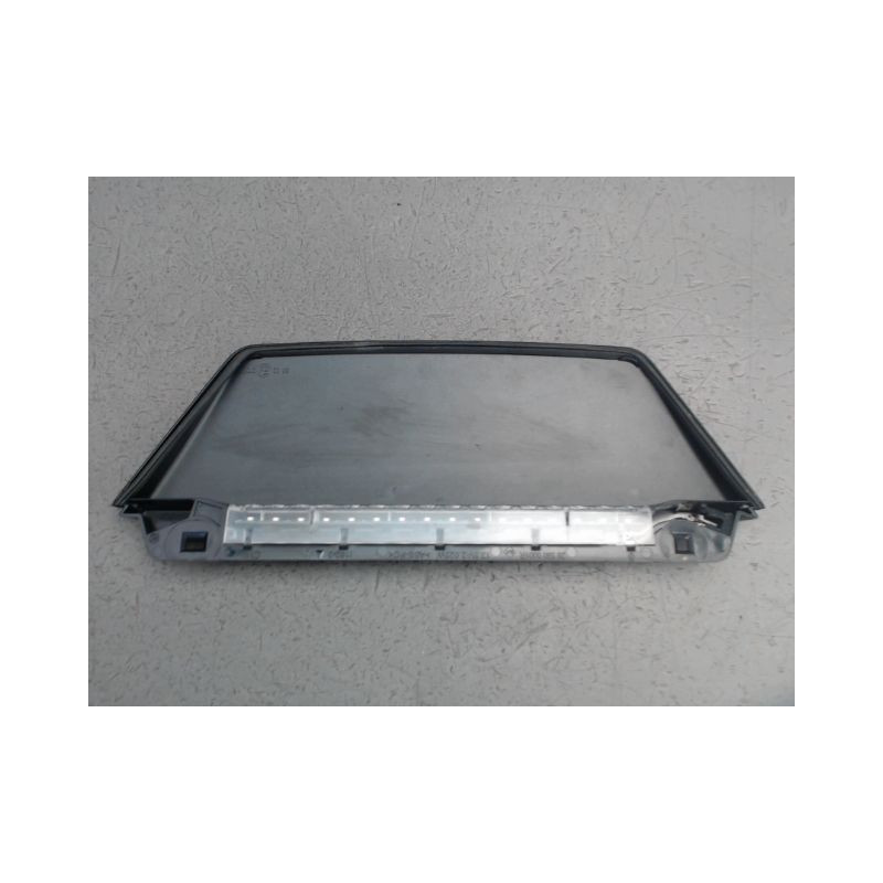 FEUX STOP SUPPLEMENTAIRE RENAULT LAGUNA