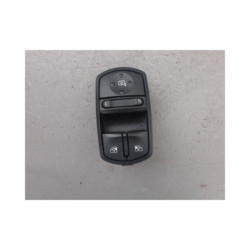 COMMANDE LEVE-GLACE PORTE AVG OPEL CORSA