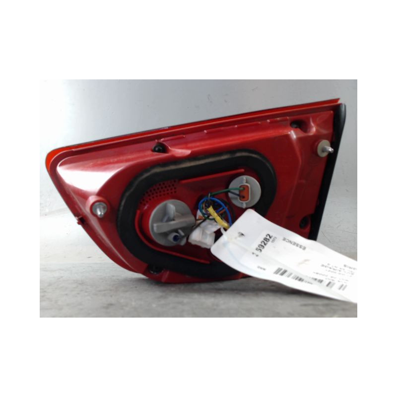 FEU ARRIERE INTERIEUR GAUCHE KIA RIO 2005-