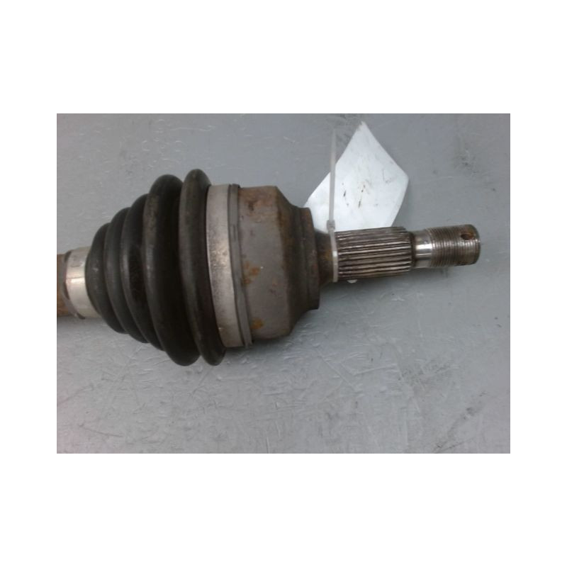 TRANSMISSION AVANT GAUCHE PEUGEOT 407 1.6 HDi 110 
