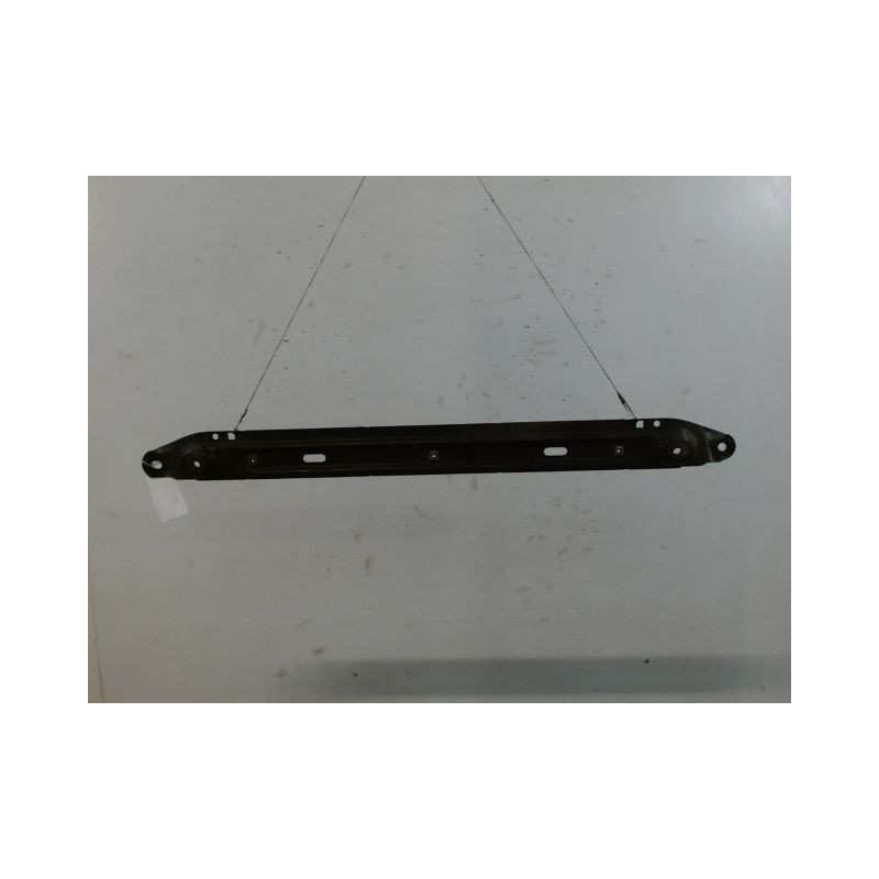 TRAVERSE INFERIEURE ARMATURE AVANT CITROEN C4