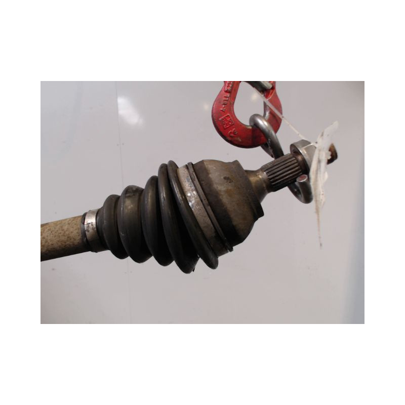 TRANSMISSION AVANT DROIT PEUGEOT 3008 1.6 HDi